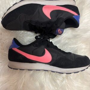 Nike Women's Black and Pink Sneakers with Blue Accents
